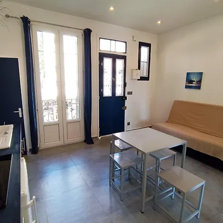 Cozy A Few Steps From The Sea Apartament *
